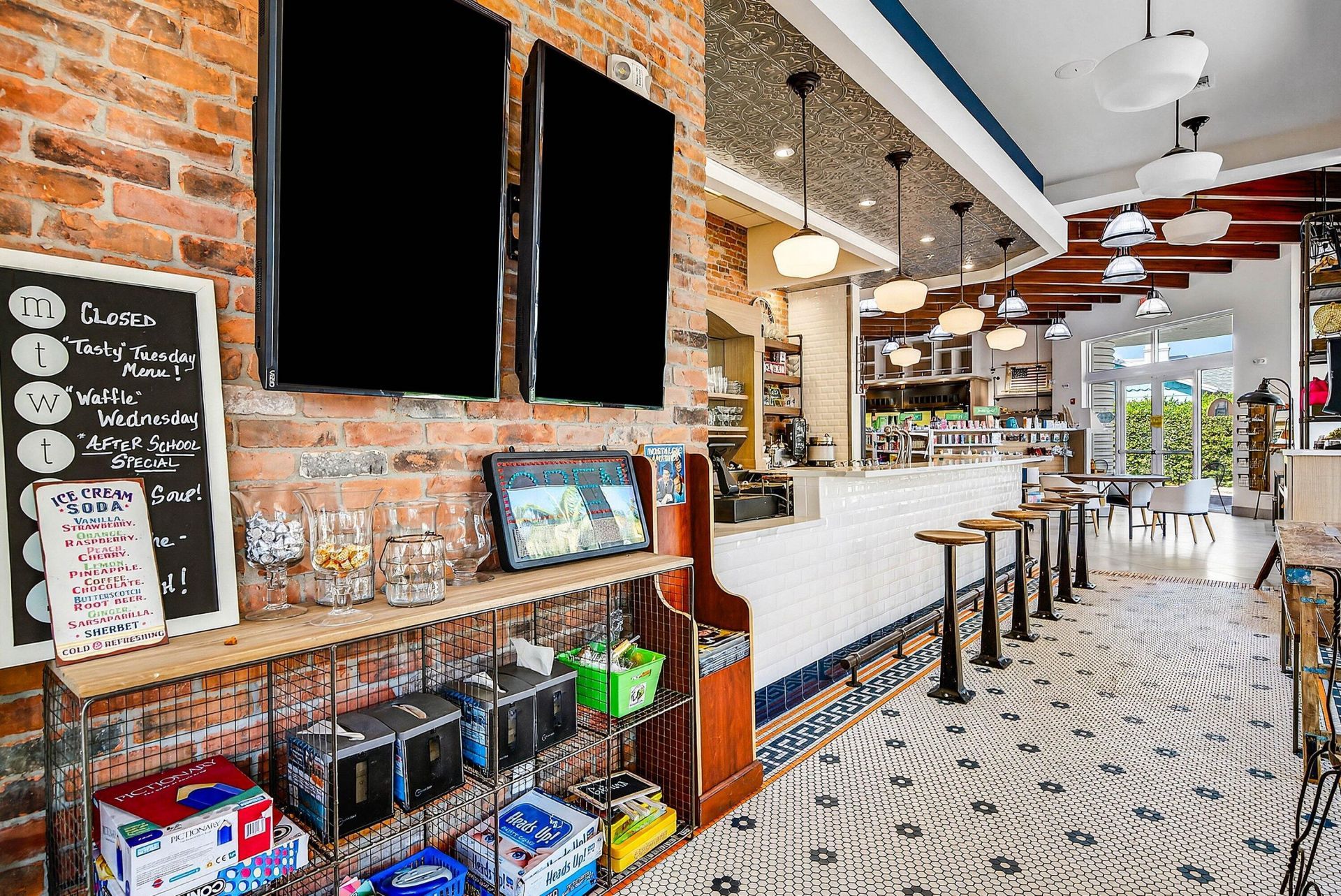 124 NE 5th Avenue, Delray Beach, FL 33484 Photo