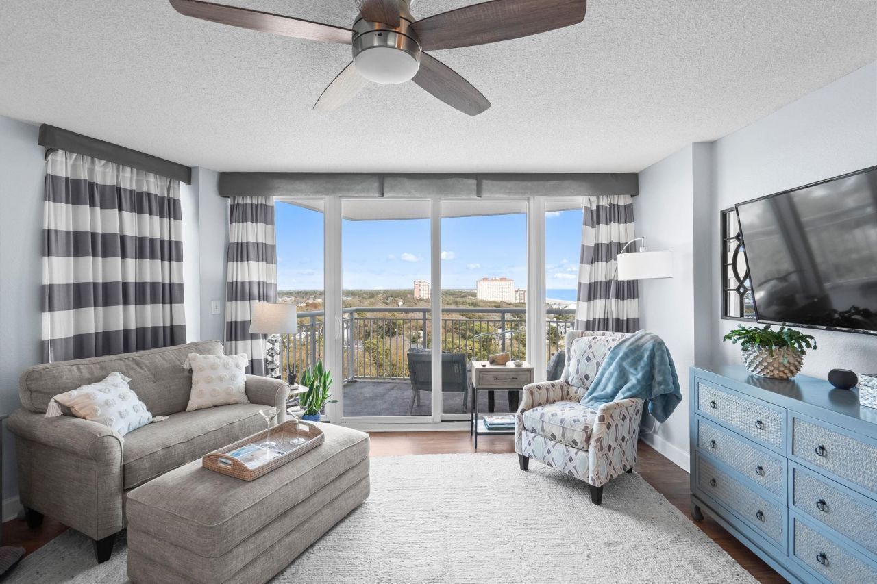 215 77th Ave. N  Photo 10