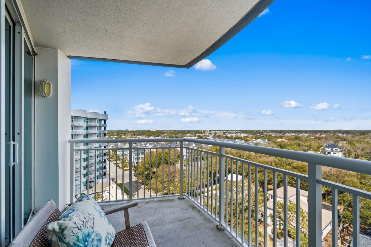 215 77th Ave. N  Photo 18