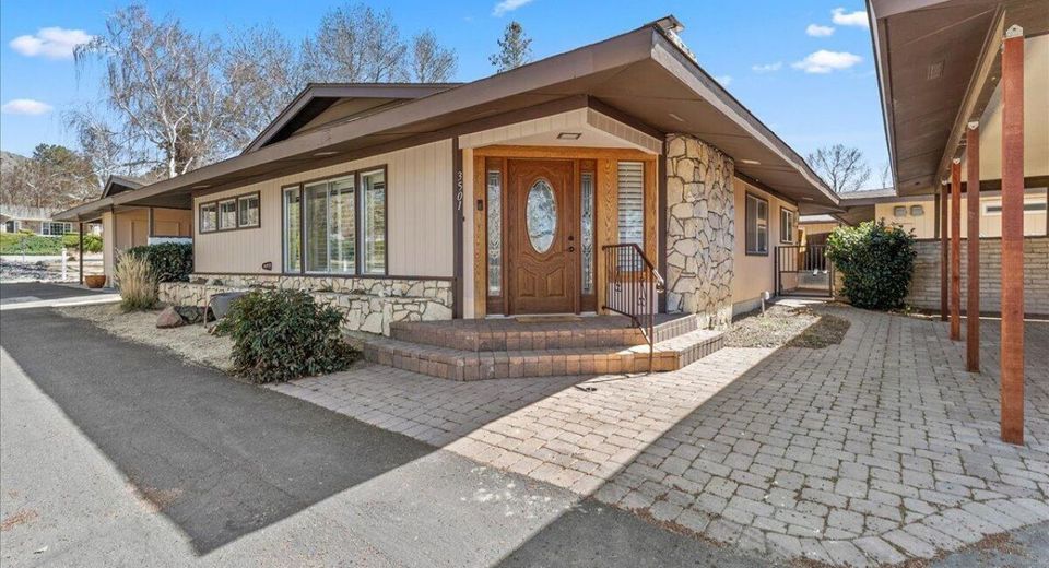 3501 E Hidden Valley Drive, Reno, NV 89502 Photo