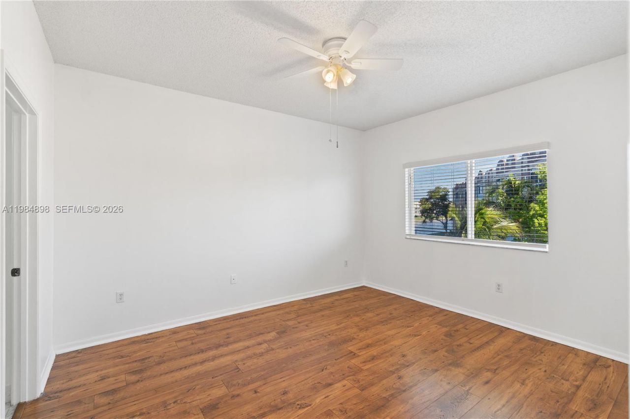 7647 Southampton Ter, Unit 314, Tamarac, FL 33321 Photo