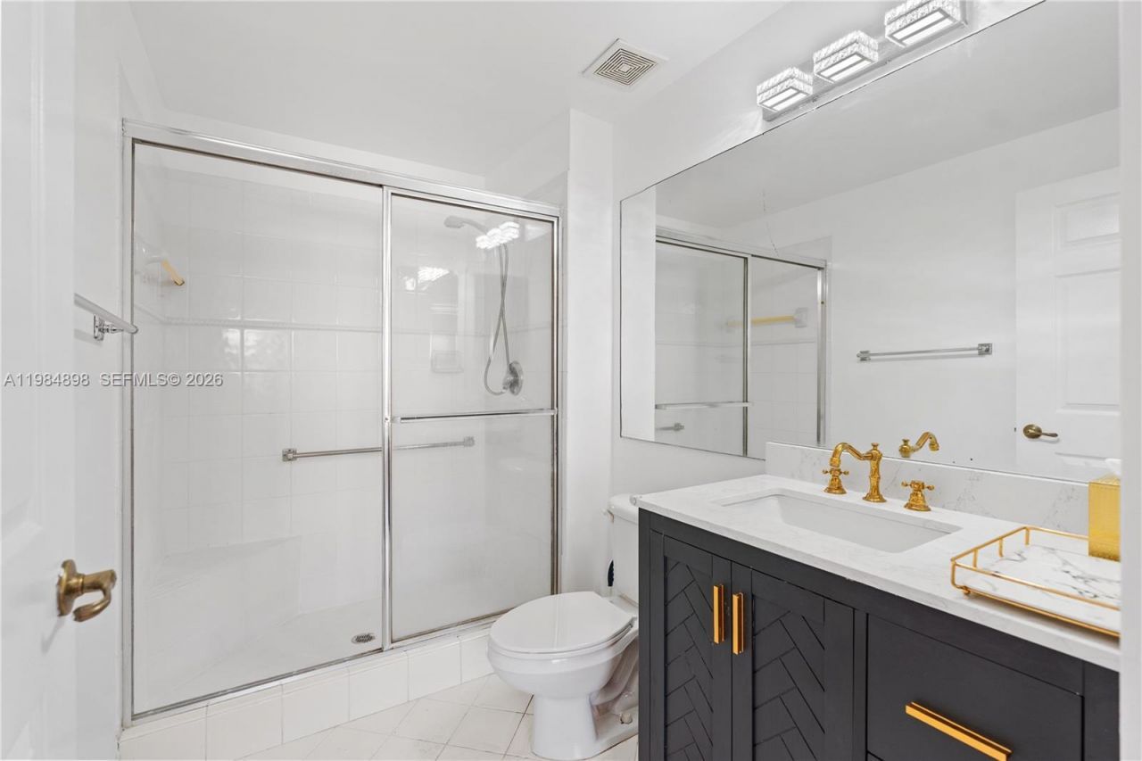 7647 Southampton Ter, Unit 314, Tamarac, FL 33321 Photo