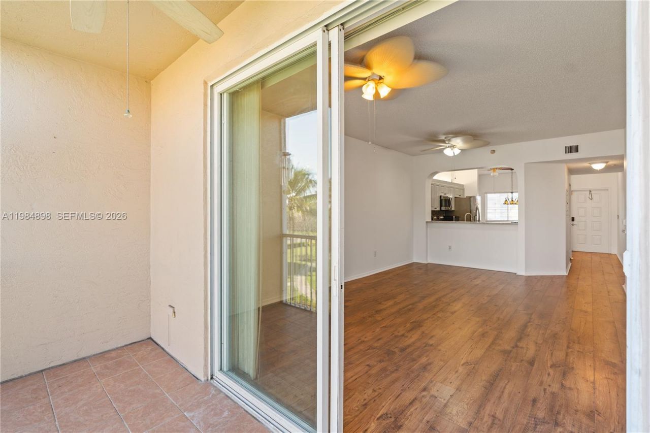 7647 Southampton Ter, Unit 314, Tamarac, FL 33321 Photo