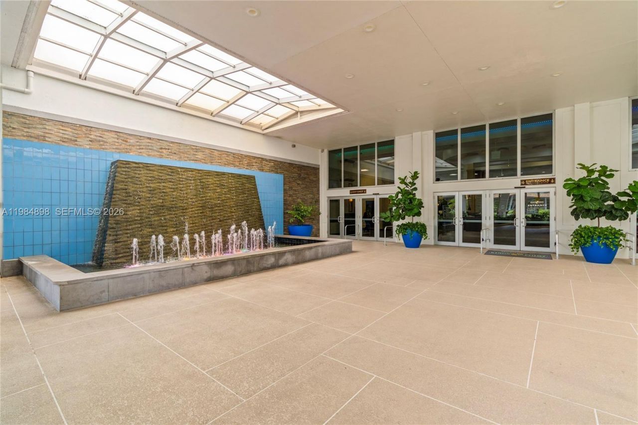 7647 Southampton Ter, Unit 314, Tamarac, FL 33321 Photo