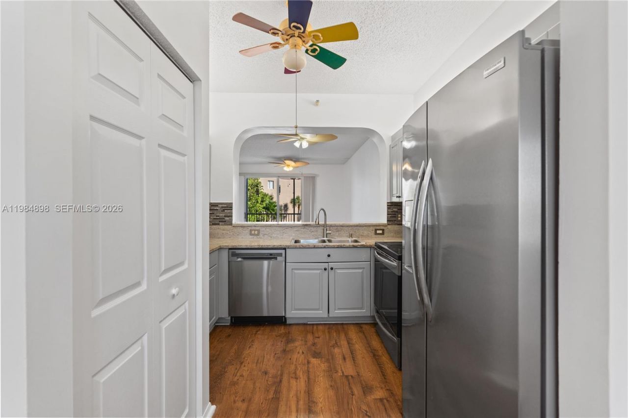 7647 Southampton Ter, Unit 314, Tamarac, FL 33321 Photo