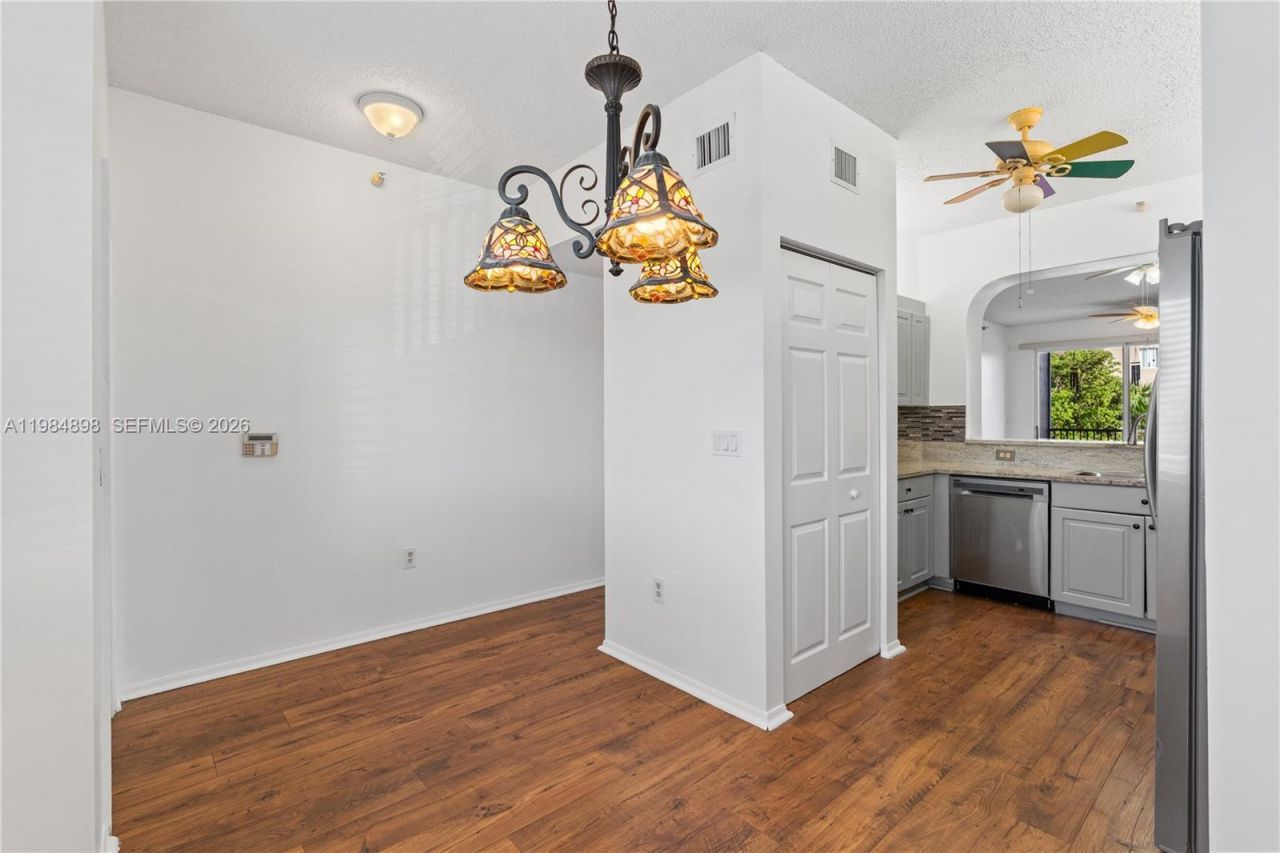 7647 Southampton Ter, Unit 314, Tamarac, FL 33321 Photo