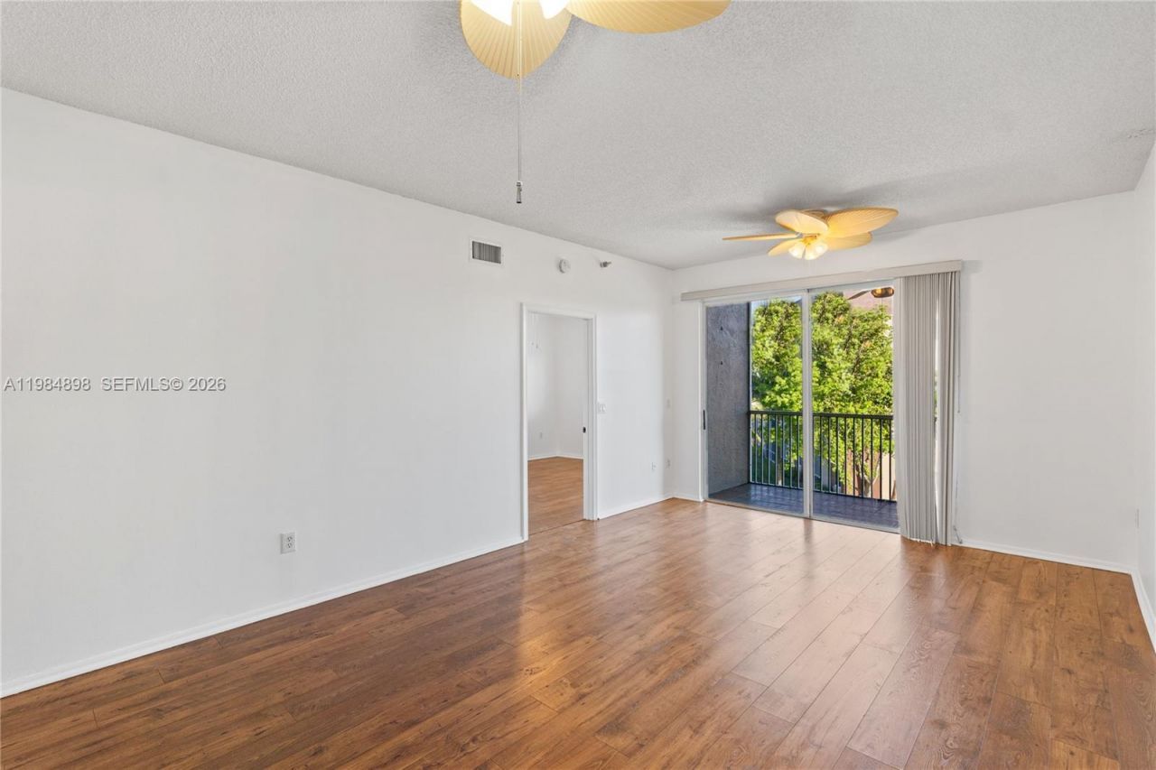 7647 Southampton Ter, Unit 314, Tamarac, FL 33321 Photo