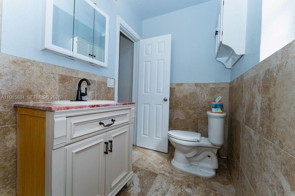 1474 NE 48th Ct, Pompano Beach, FL 33064 Photo