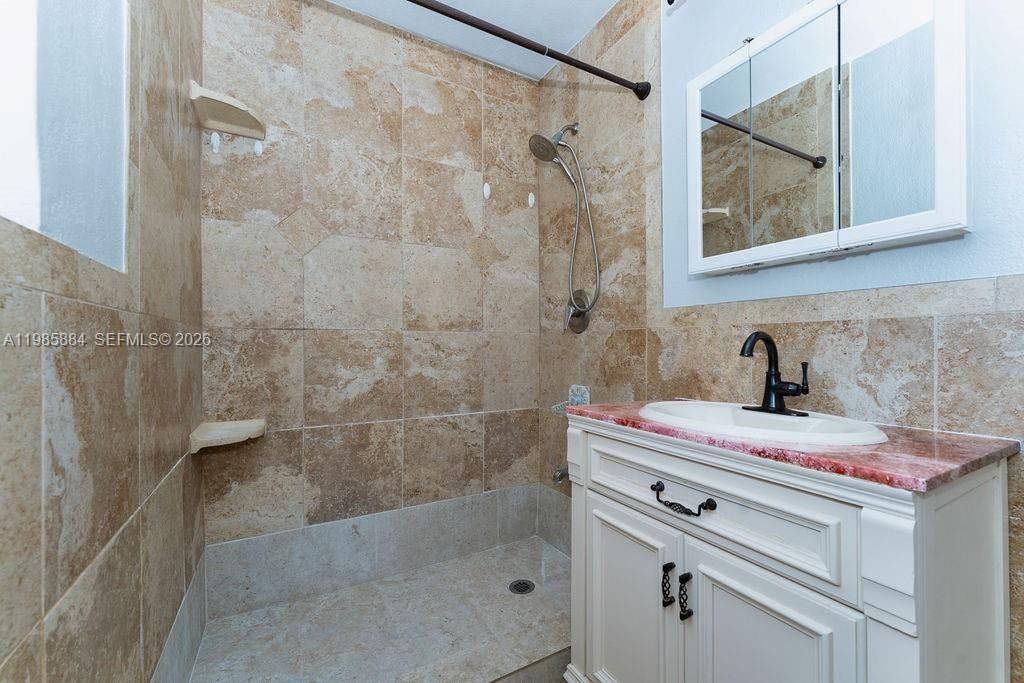 1474 NE 48th Ct, Pompano Beach, FL 33064 Photo