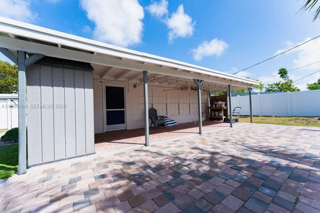 1474 NE 48th Ct, Pompano Beach, FL 33064 Photo