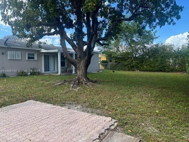 5215 SW 128th Ave , Miami, FL 33175 Photo