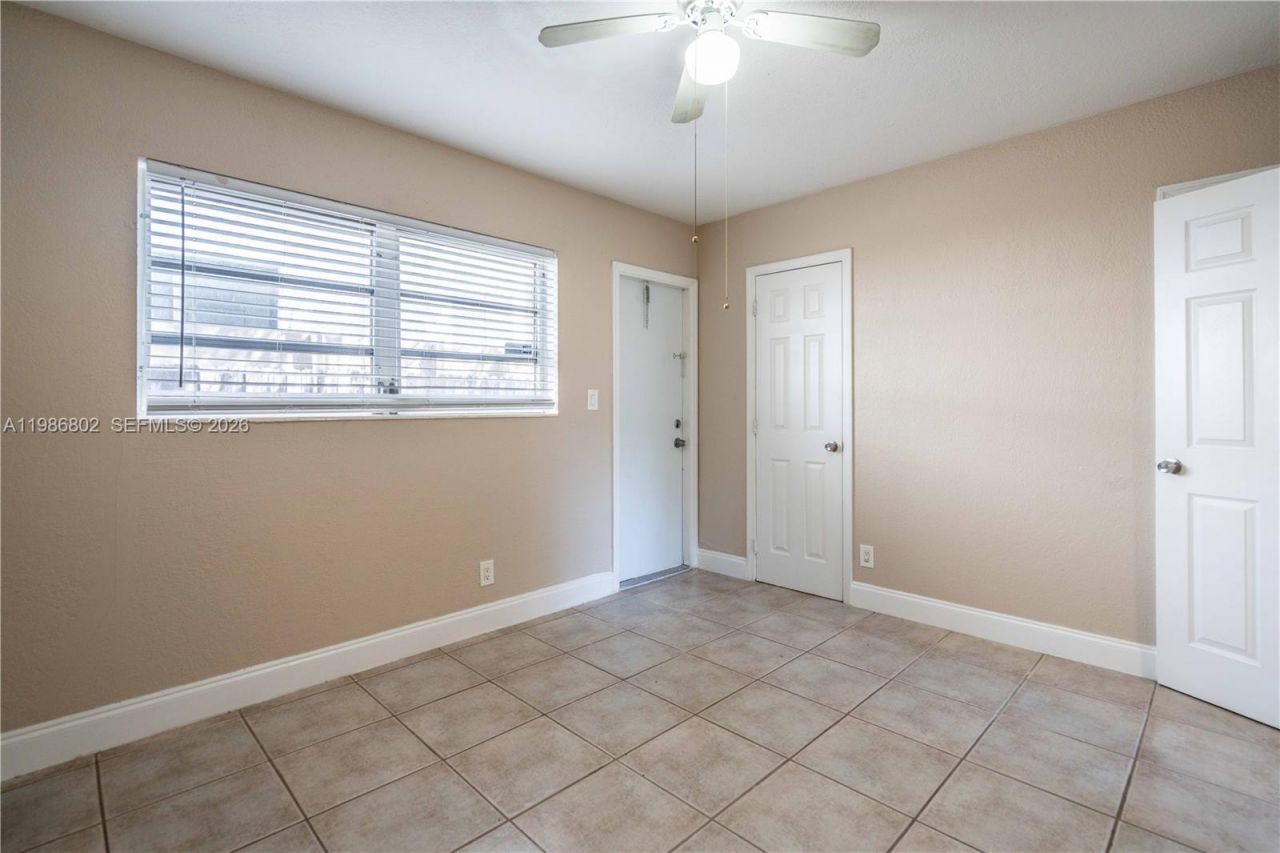 715 NE 6th St, Unit 2, Fort Lauderdale, FL 33304 Photo