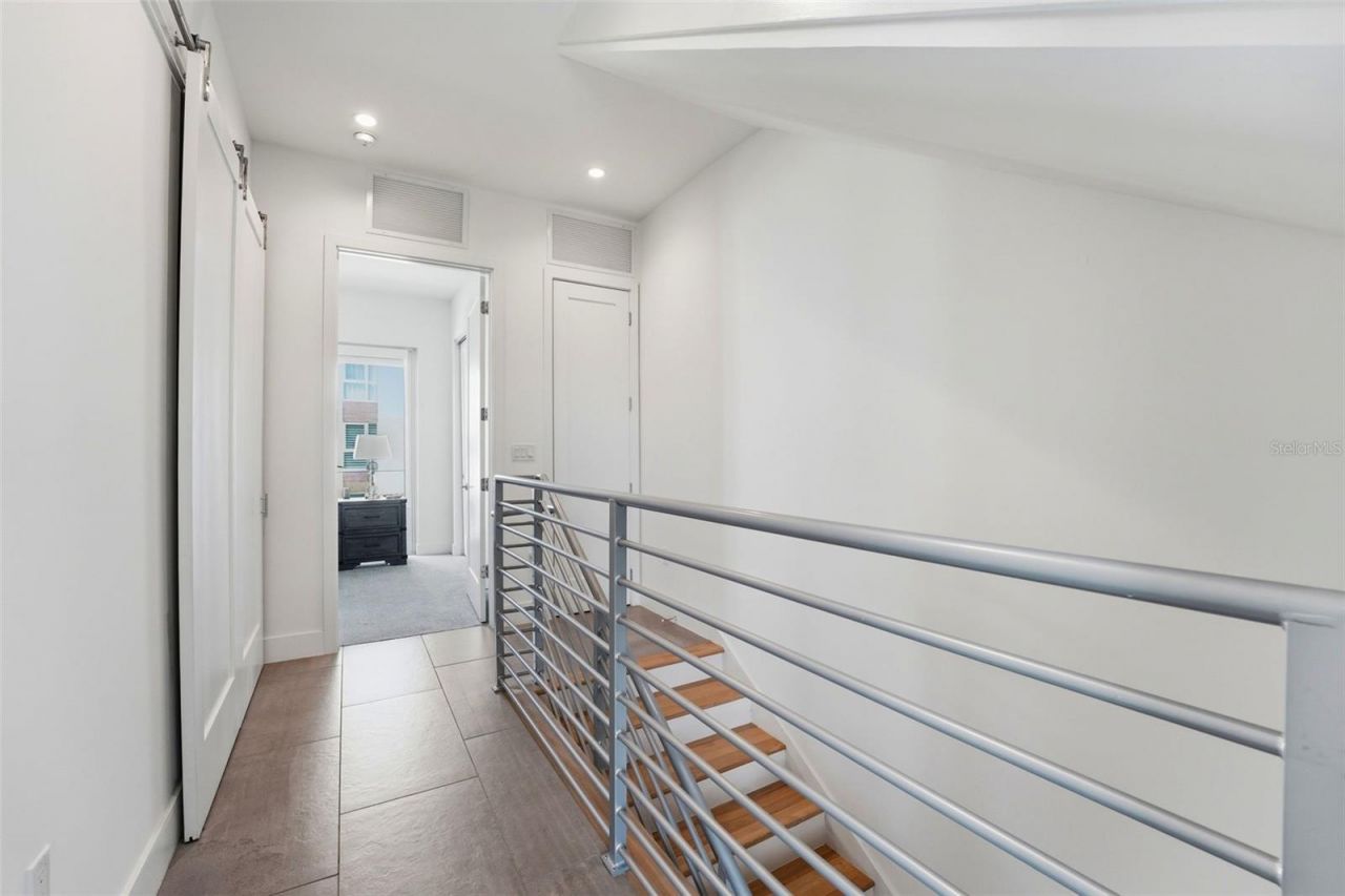 620 Rawls Avenue, Sarasota, FL 34236 Photo