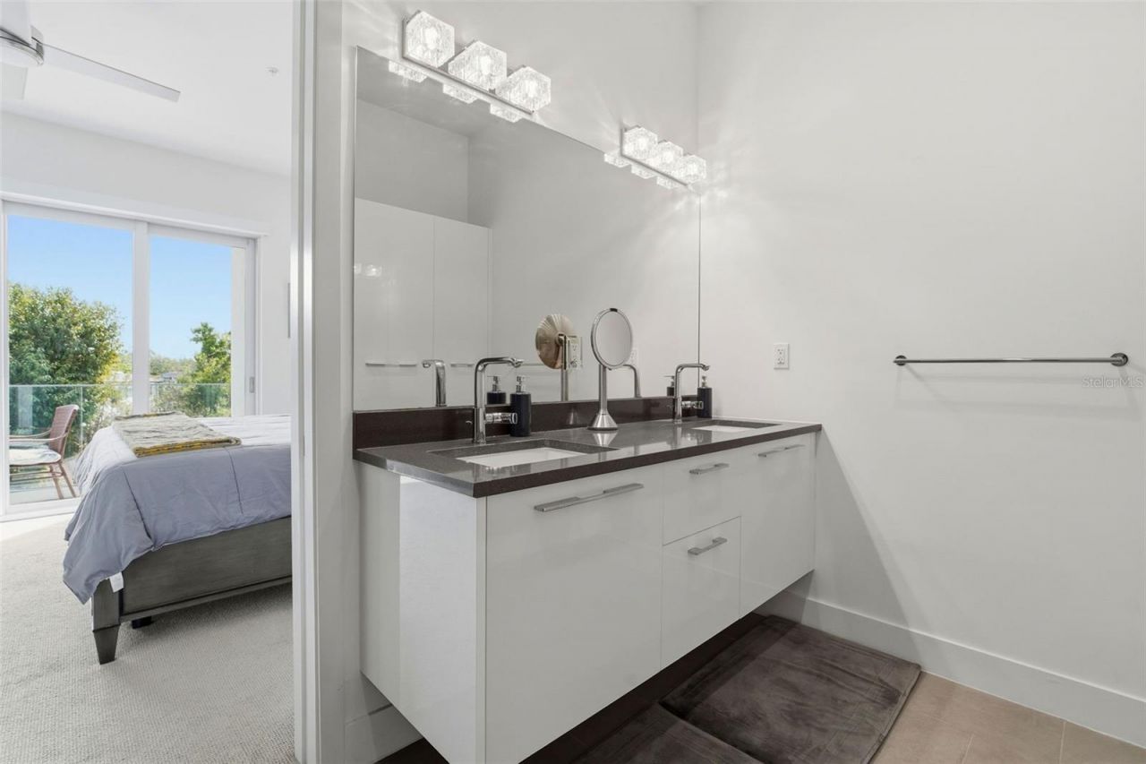 620 Rawls Avenue, Sarasota, FL 34236 Photo