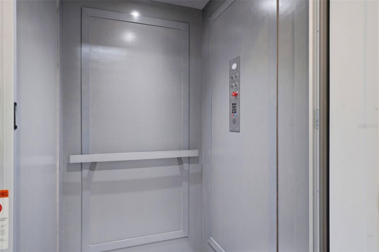 620 Rawls Avenue, Sarasota, FL 34236 Photo