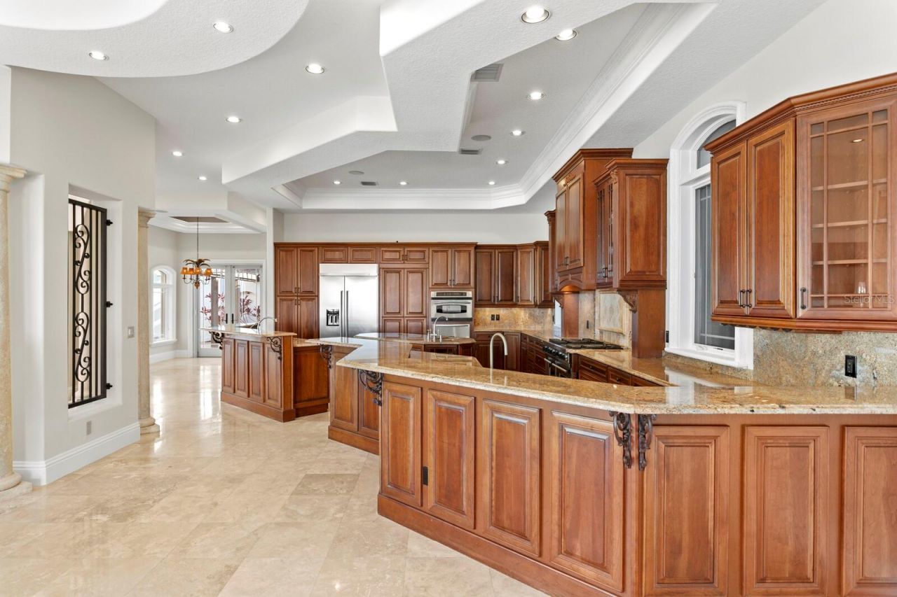 6528 Surfside Boulevard, Apollo Beach, FL 33572 Photo