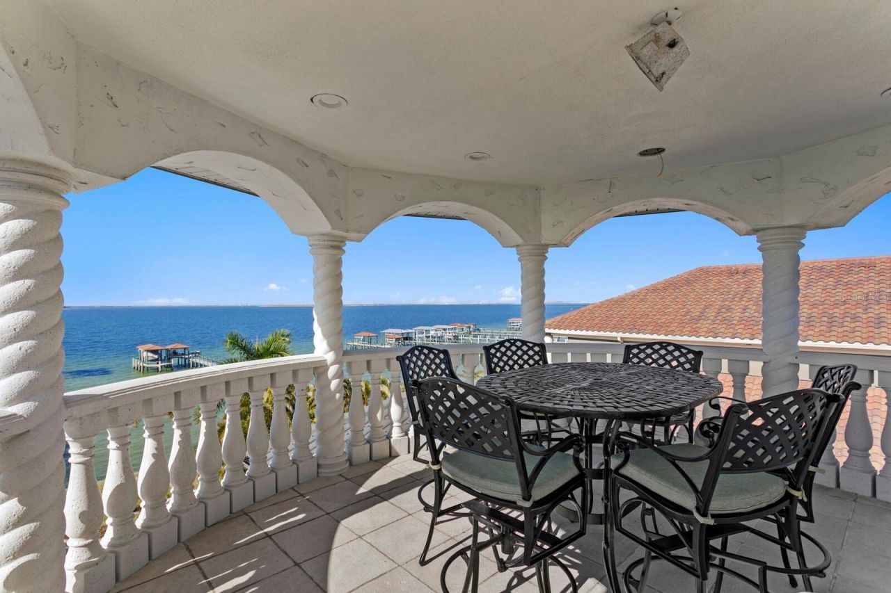 6528 Surfside Boulevard, Apollo Beach, FL 33572 Photo