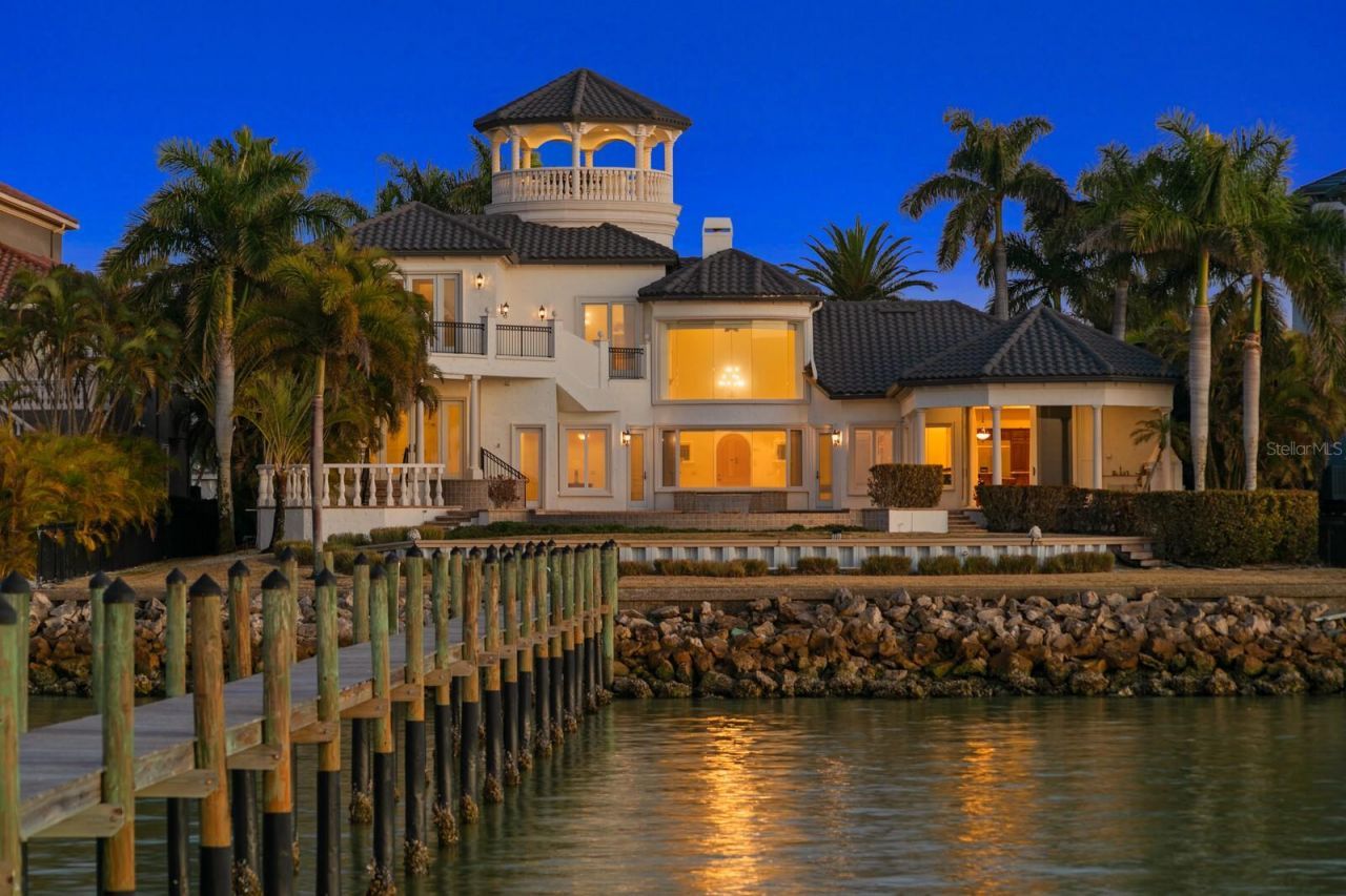 6528 Surfside Boulevard, Apollo Beach, FL 33572 Photo