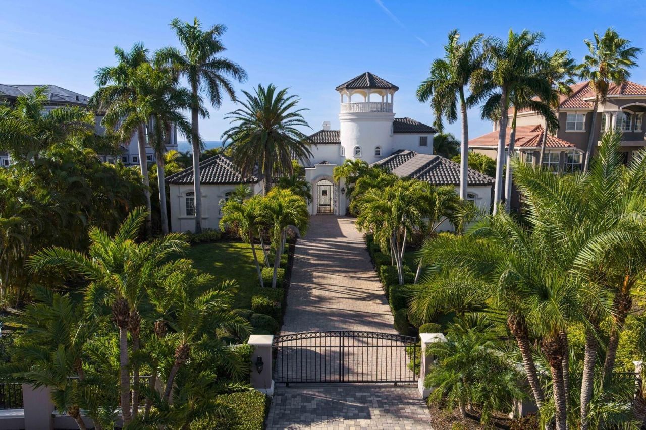 6528 Surfside Boulevard, Apollo Beach, FL 33572 Photo