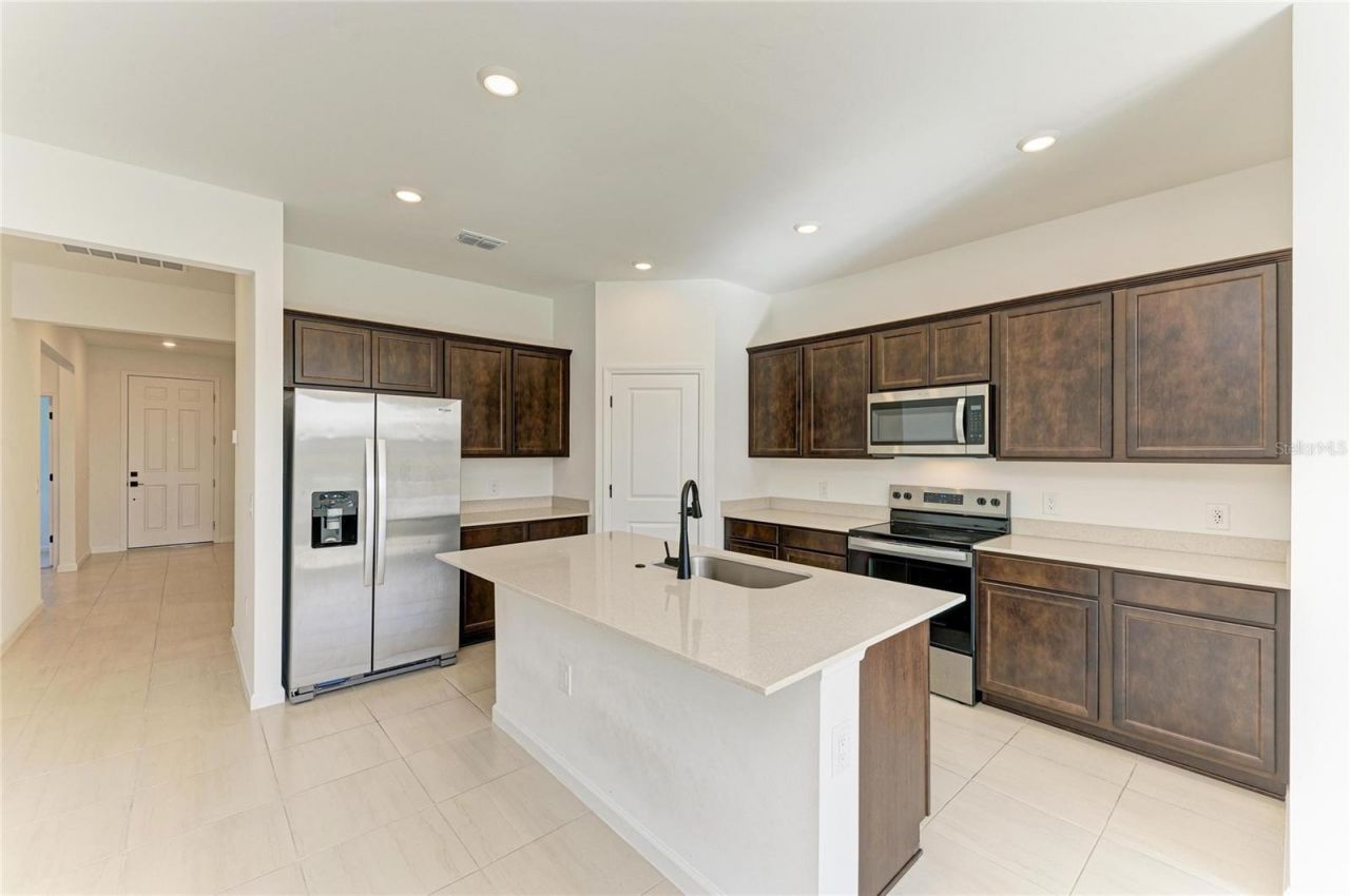 5637 Silverside Pine Court, Bradenton, FL 34211 Photo