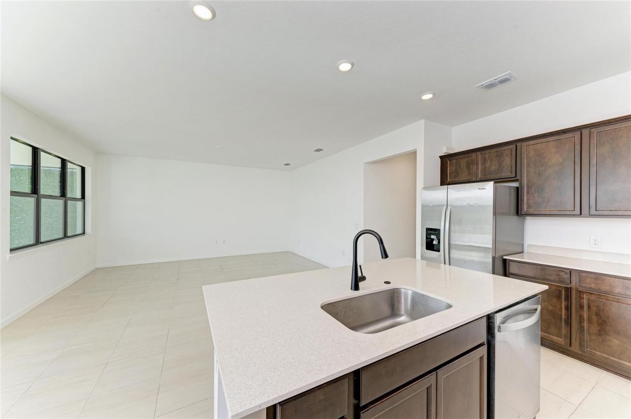 5637 Silverside Pine Court, Bradenton, FL 34211 Photo