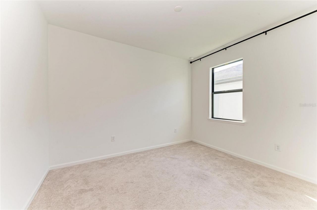 5637 Silverside Pine Court, Bradenton, FL 34211 Photo