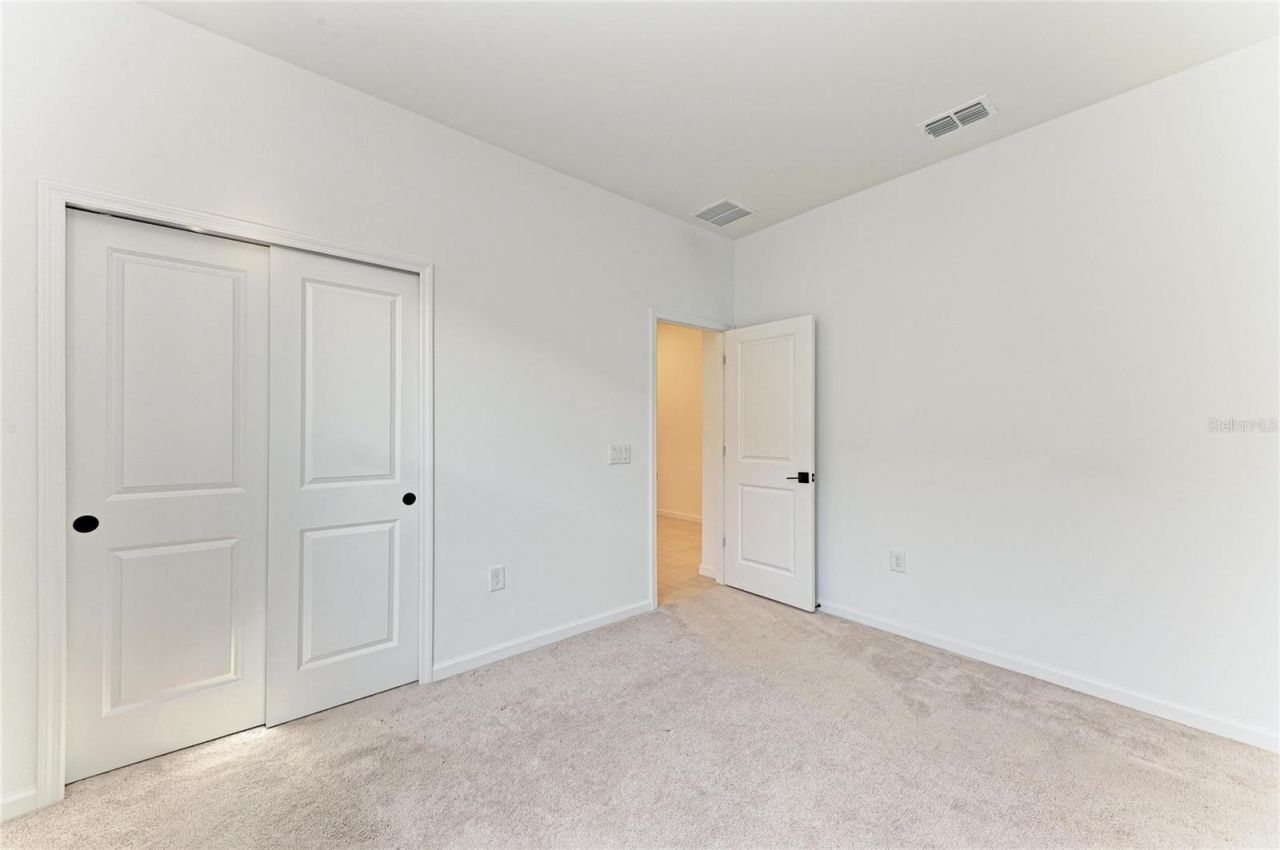 5637 Silverside Pine Court, Bradenton, FL 34211 Photo