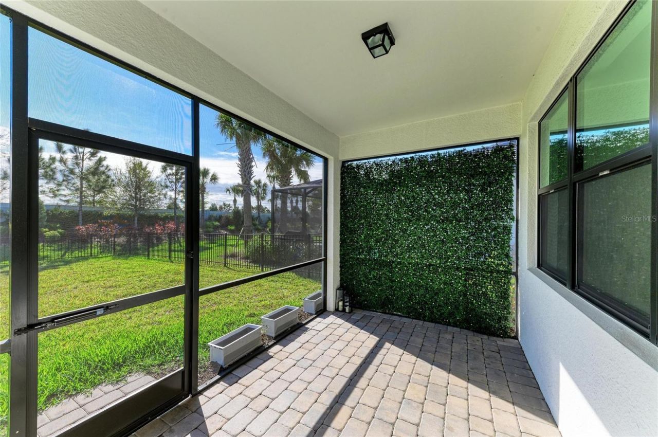 5637 Silverside Pine Court, Bradenton, FL 34211 Photo