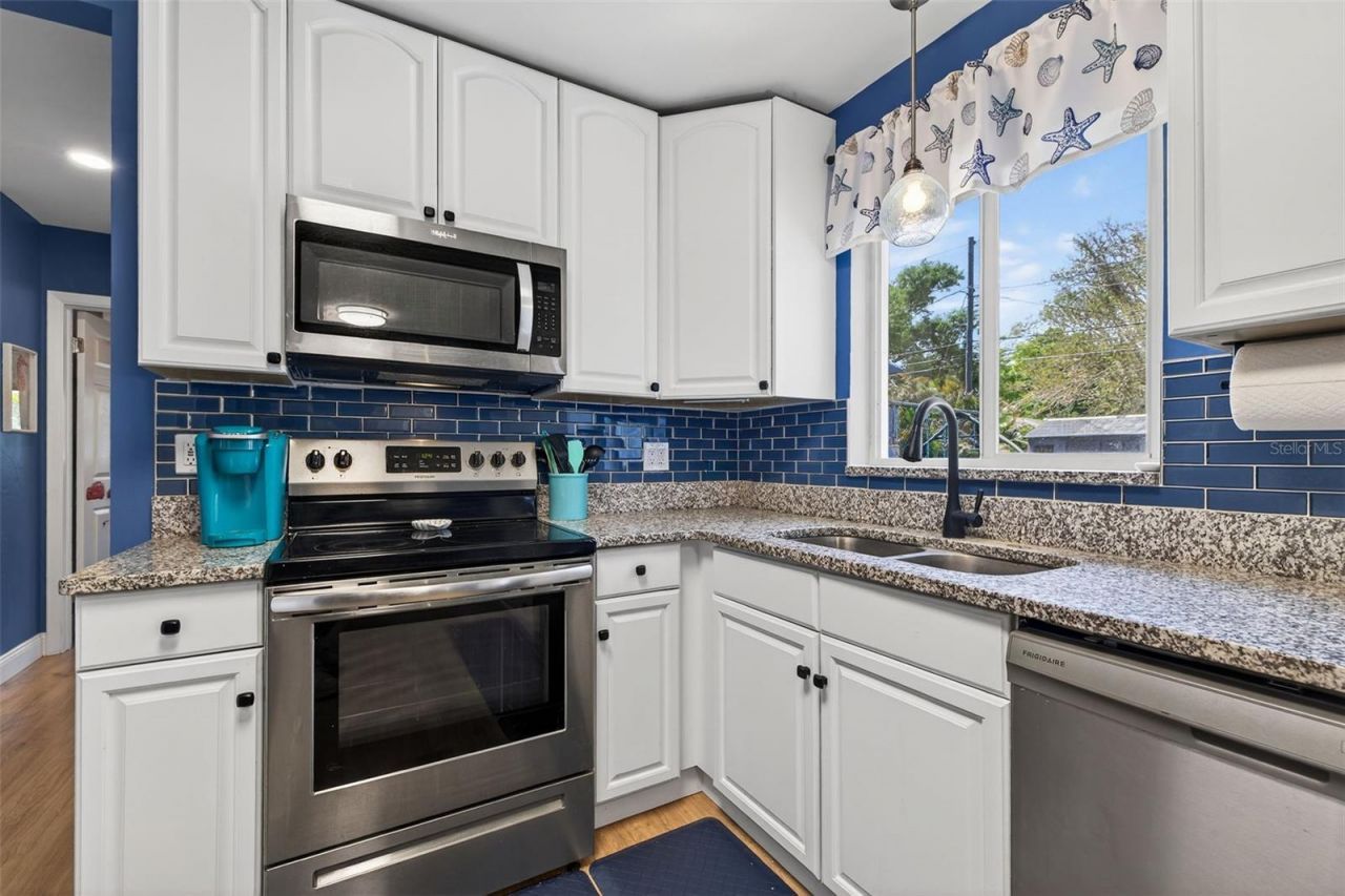 2530 51st Street N, Saint Petersburg, FL 33710 Photo