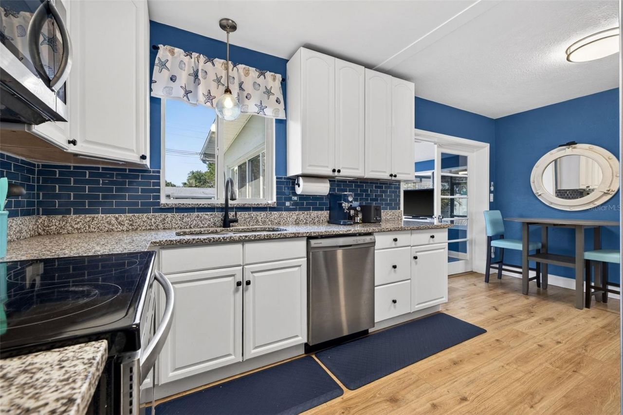 2530 51st Street N, Saint Petersburg, FL 33710 Photo