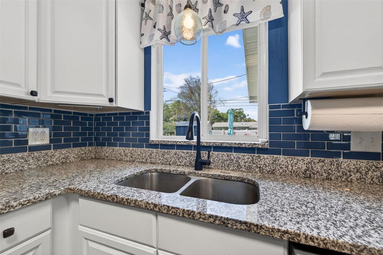 2530 51st Street N, Saint Petersburg, FL 33710 Photo