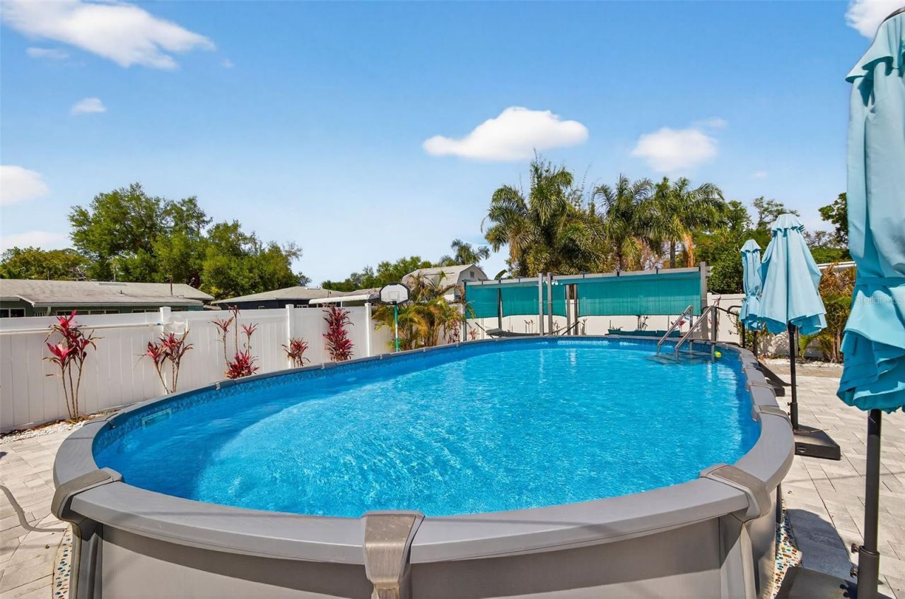 2530 51st Street N, Saint Petersburg, FL 33710 Photo