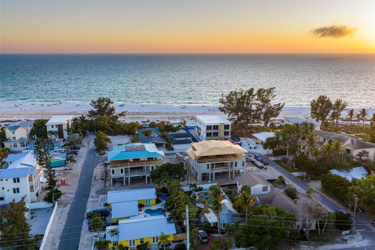 107 Tuna Street, Anna Maria, FL 34216 Photo
