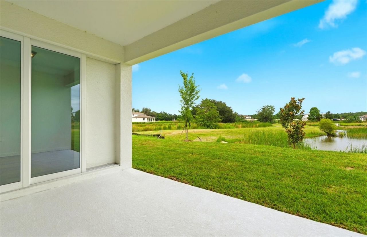 37821 Clinch Circle, Zephyrhills, FL 33540 Photo
