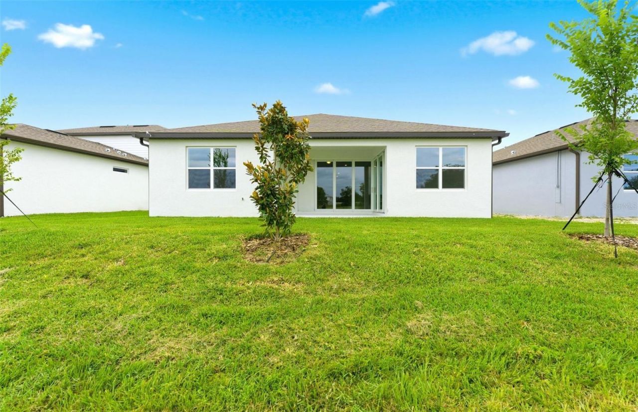 37821 Clinch Circle, Zephyrhills, FL 33540 Photo