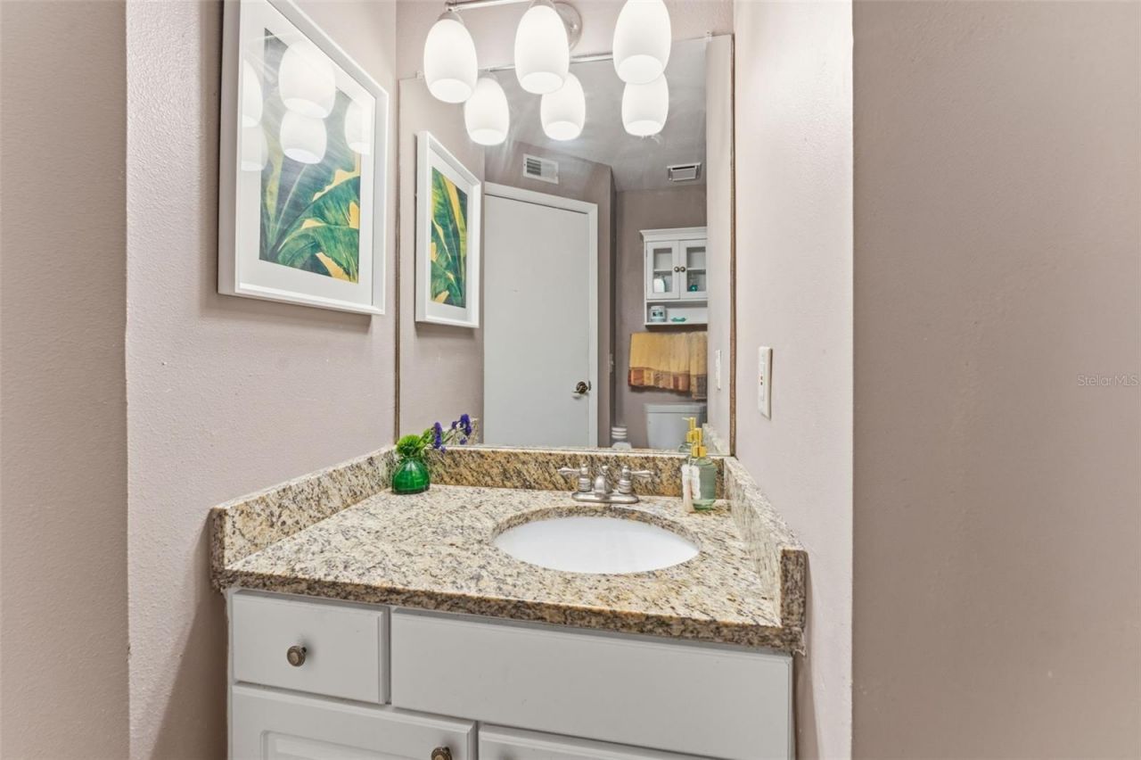 115 112th Avenue Ne, Unit 715, Saint Petersburg, FL 33716 Photo