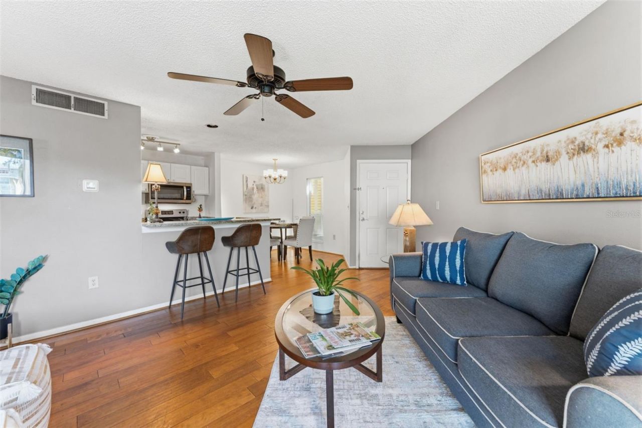 115 112th Avenue Ne, Unit 715, Saint Petersburg, FL 33716 Photo