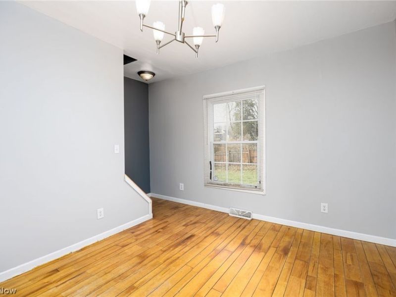 918 Raymond Avenue , Barberton, OH 44203 Photo 10