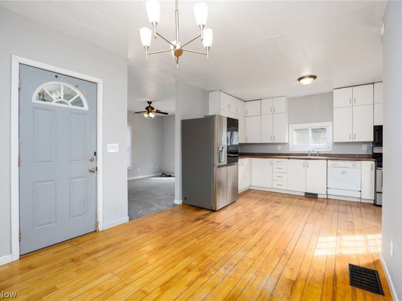 918 Raymond Avenue , Barberton, OH 44203 Photo 11