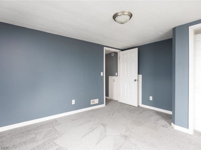 918 Raymond Avenue , Barberton, OH 44203 Photo 22