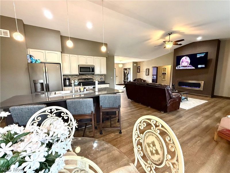 38612 Bell Road, Willoughby, OH 44094 Photo 21