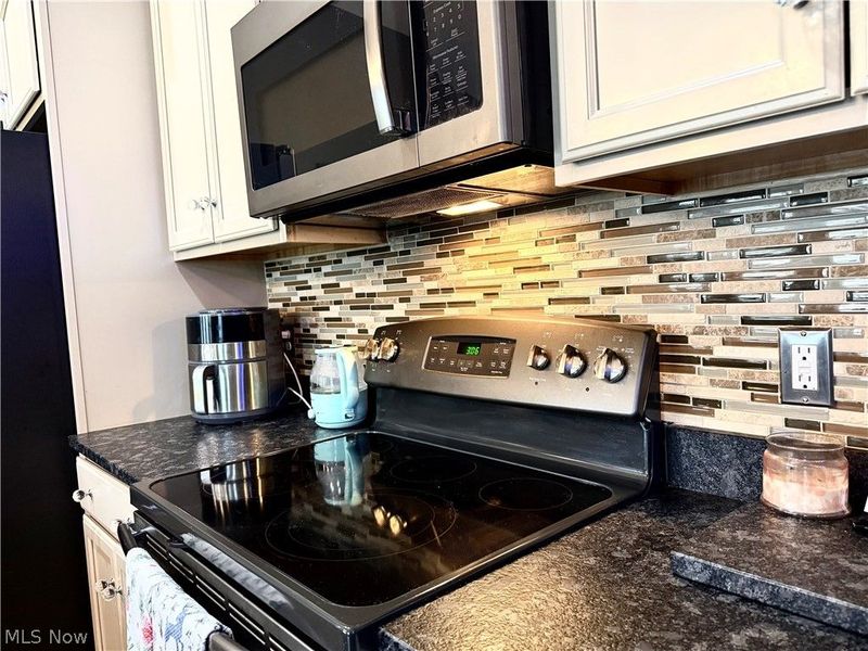 38612 Bell Road, Willoughby, OH 44094 Photo 23