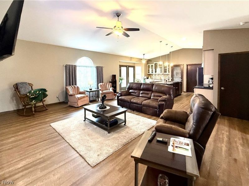 38612 Bell Road, Willoughby, OH 44094 Photo 9