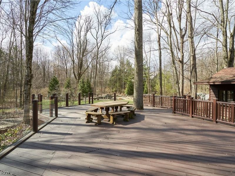 1000 Woodhaven Boulevard , Akron, OH 44333 Photo 12