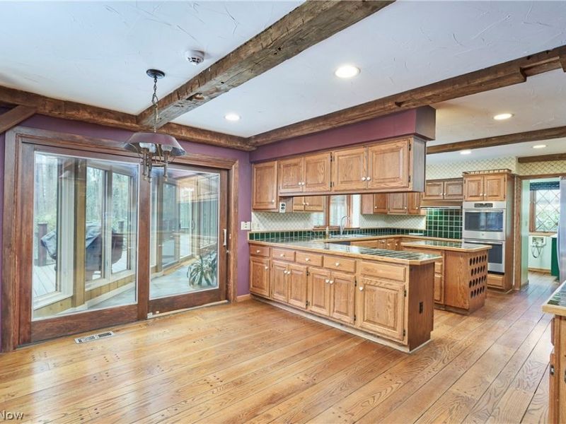 1000 Woodhaven Boulevard , Akron, OH 44333 Photo 19