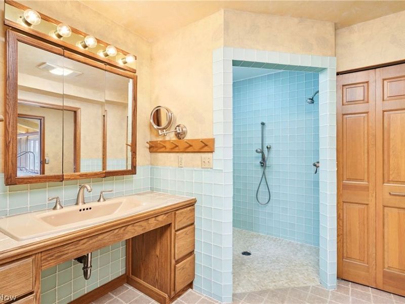 1000 Woodhaven Boulevard , Akron, OH 44333 Photo 31