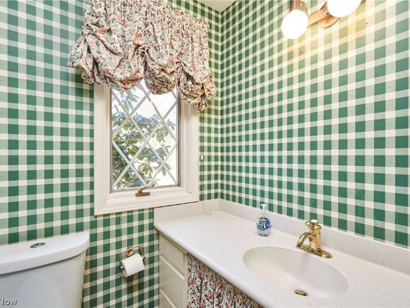 1000 Woodhaven Boulevard , Akron, OH 44333 Photo 37