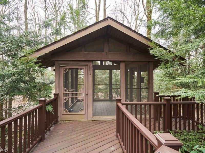 1000 Woodhaven Boulevard , Akron, OH 44333 Photo 43