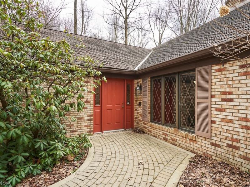 1000 Woodhaven Boulevard , Akron, OH 44333 Photo 7