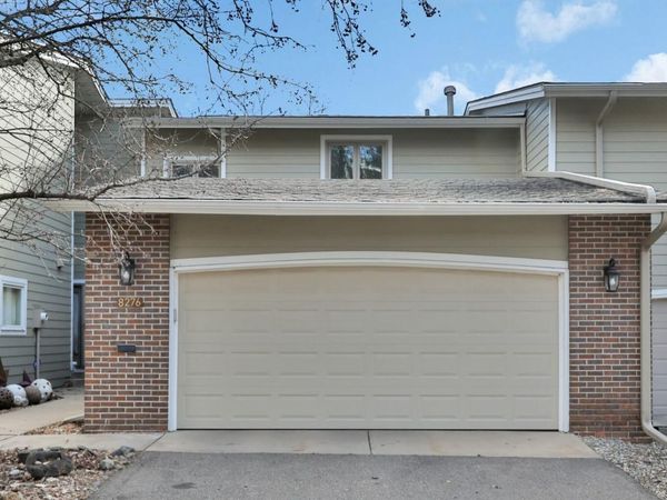 8276 Kingslee Road, Bloomington, MN 55438